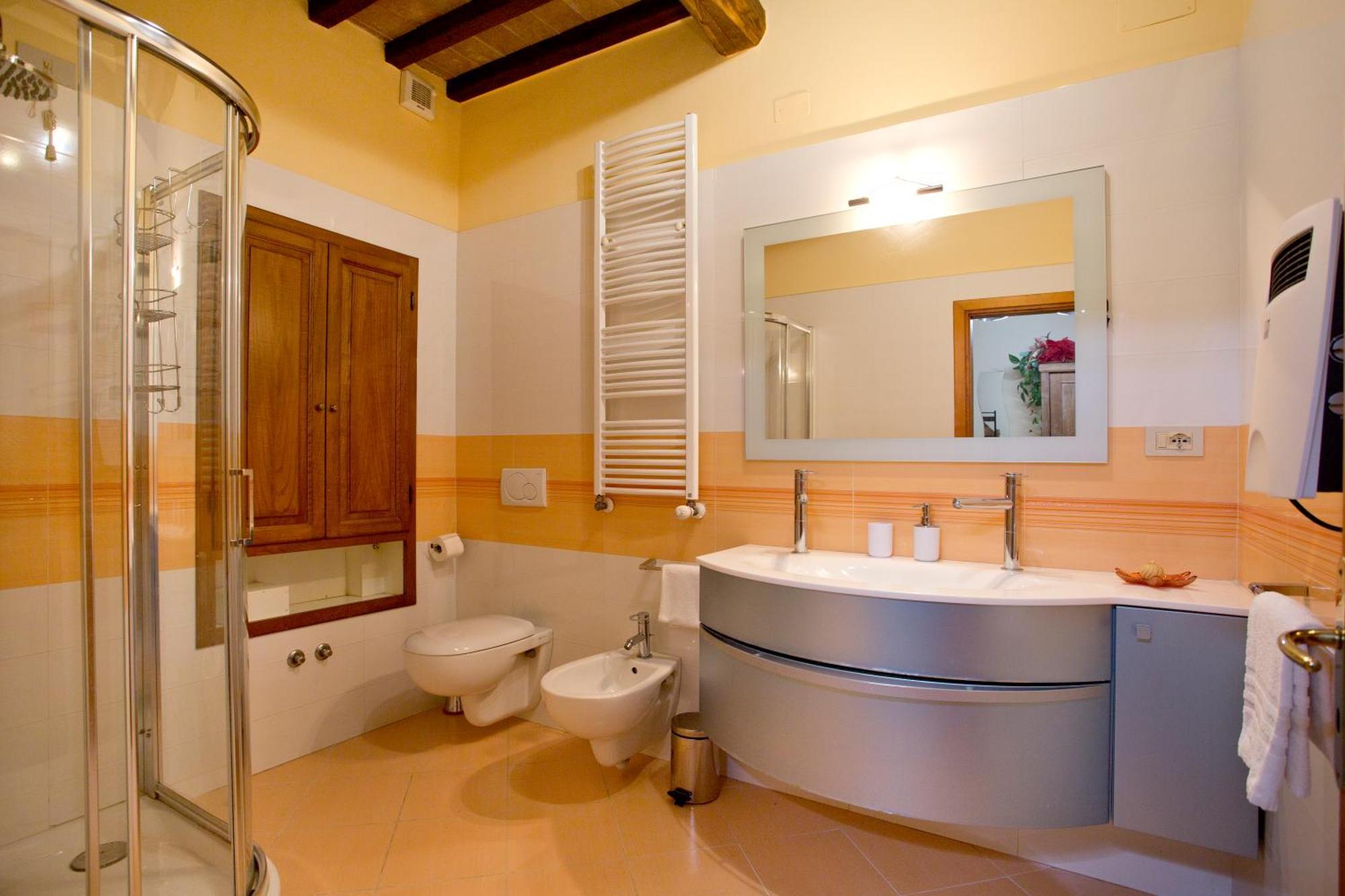 Casa San Girolamo Historic Flat With Cosy Terrace In Lucca'S City Centre Exterior photo